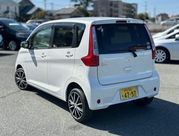 Mitsubishi EK-Wagon - Imagem 2