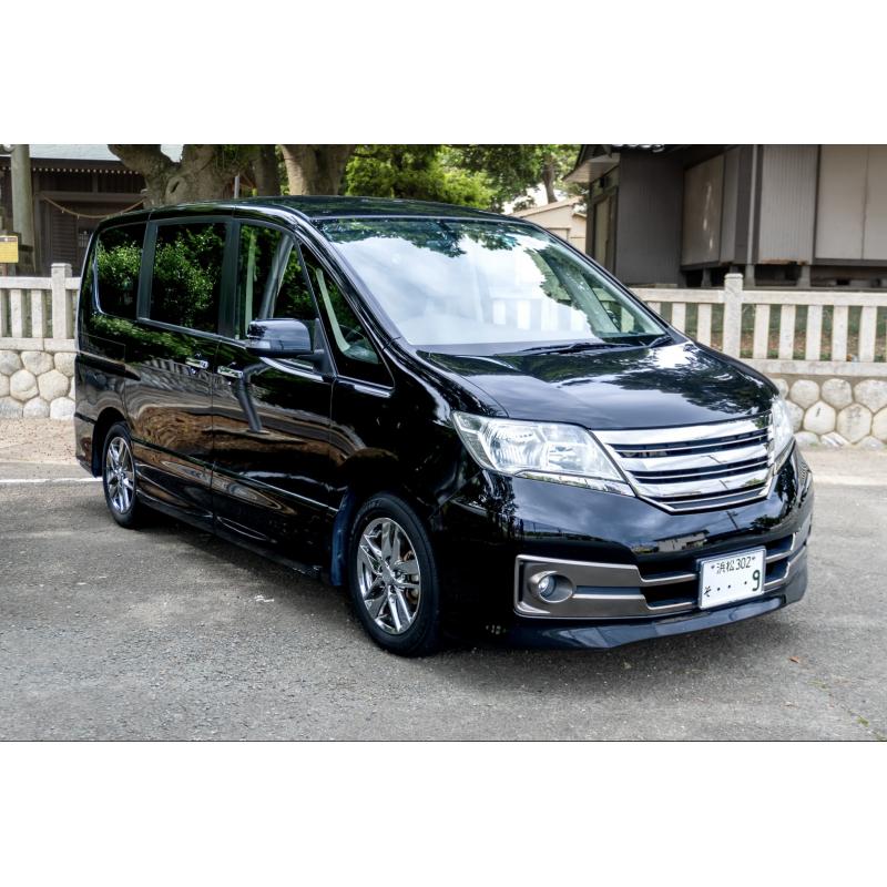 Nissan Serena Rider