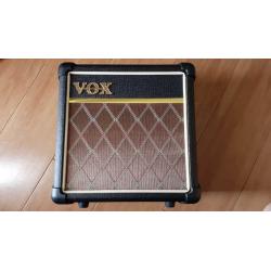 MINI AMPLIFICADOR PARA GUITARRA COMPLETO E STÚDIO MÓVEL VOX!!!