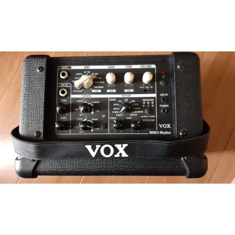 MINI AMPLIFICADOR PARA GUITARRA COMPLETO E STÚDIO MÓVEL VOX!!!